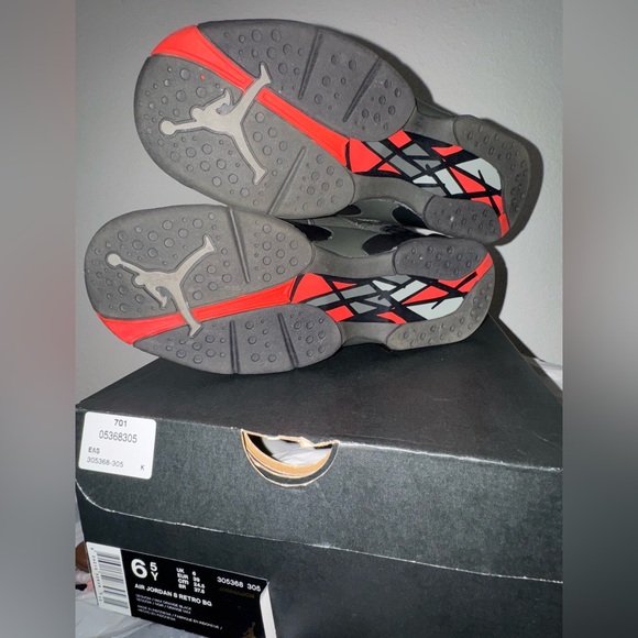 Air Jordan 8 Retro BG (Take Flight) Size 6.5y - Picture 6 of 6